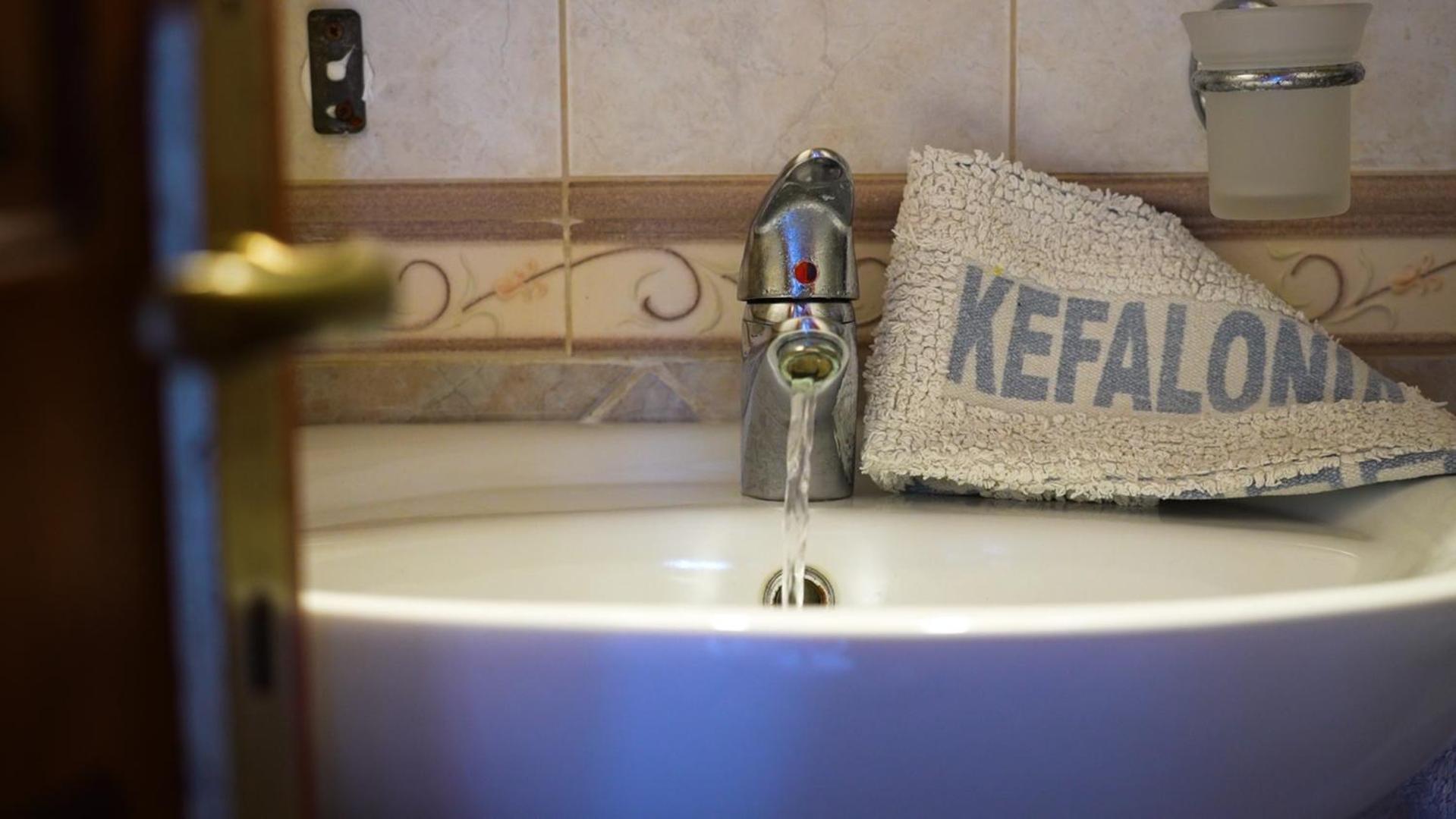 Apartament Remenata Lixouri Zewnętrze zdjęcie