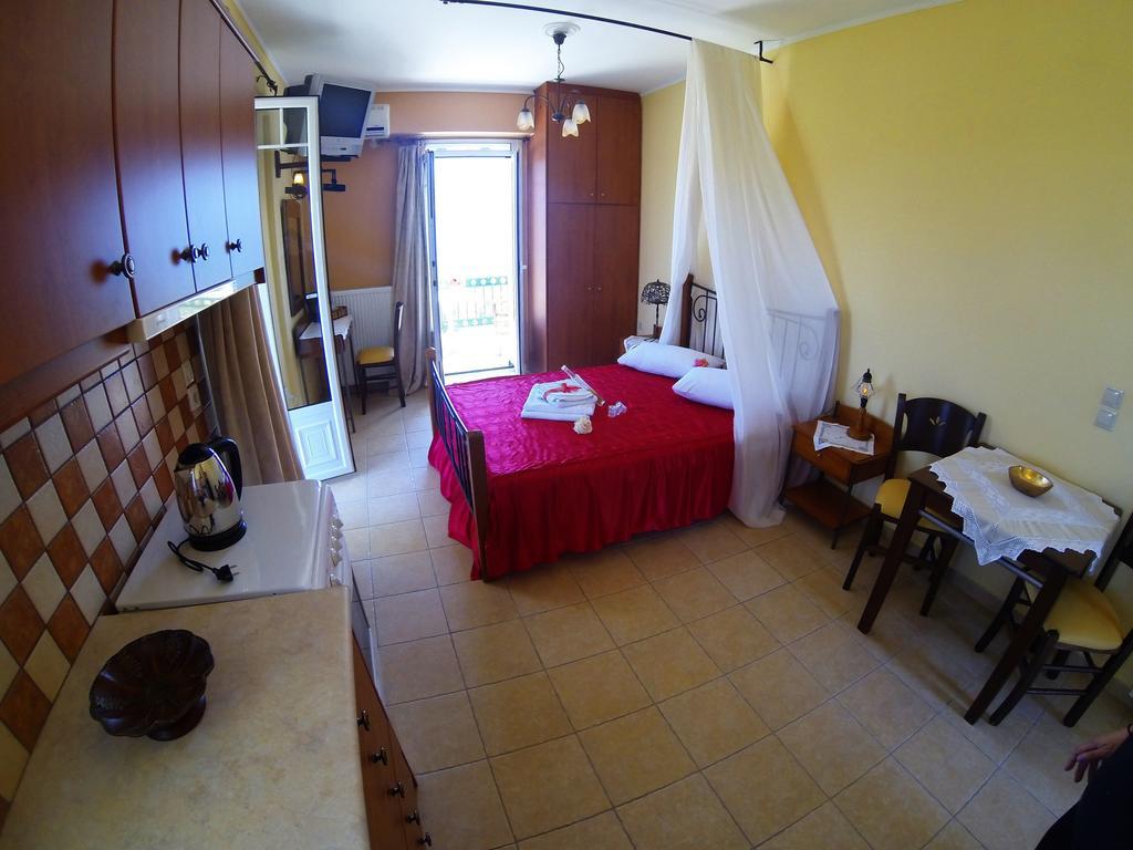 Apartament Remenata Lixouri Zewnętrze zdjęcie